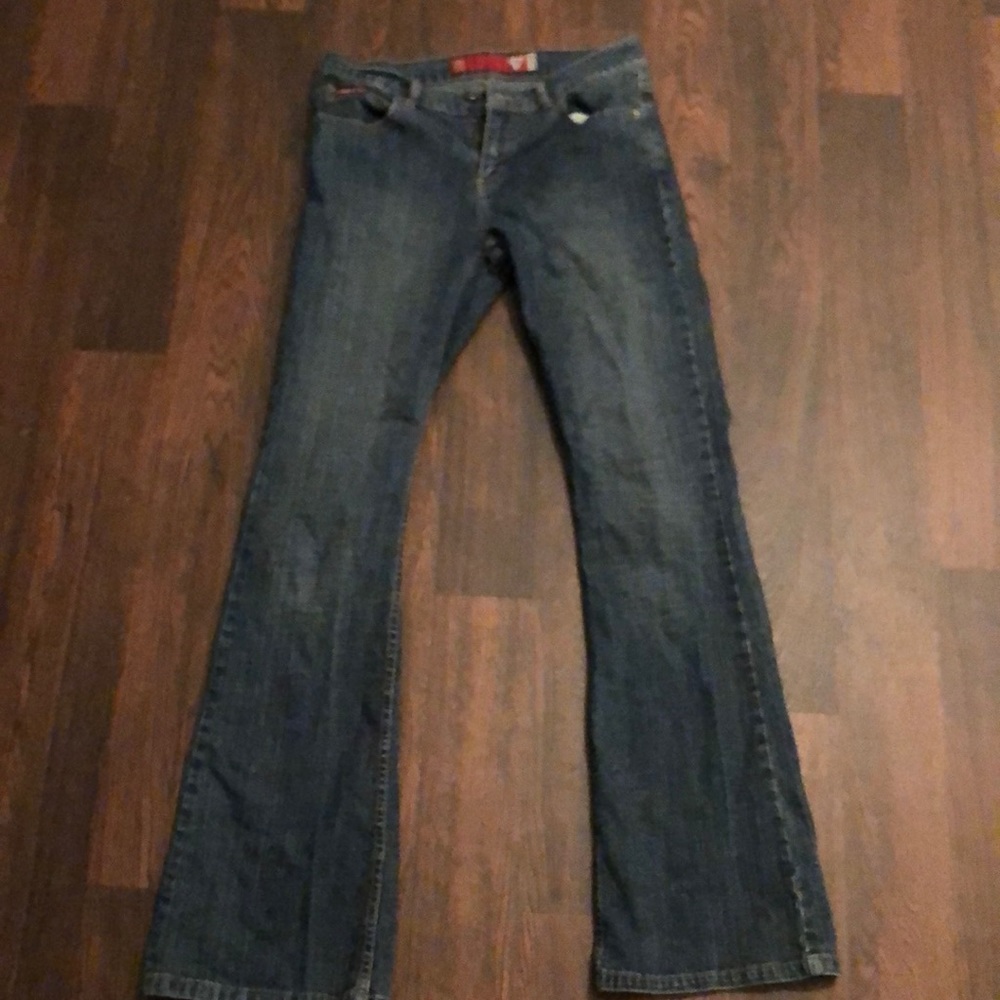 Guess Jeans